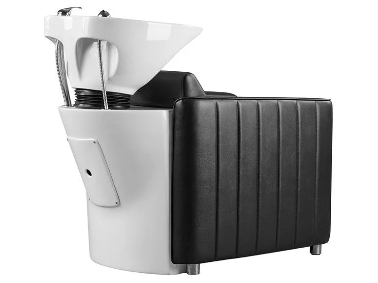 Mia Backwash - Image 4
