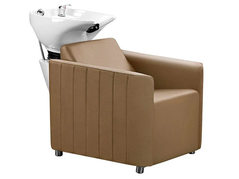 Mia Backwash - Image 9
